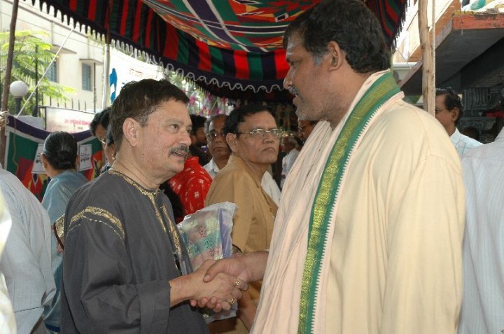 ../Images/Chitten Raju with Tanikella Bharani.jpg